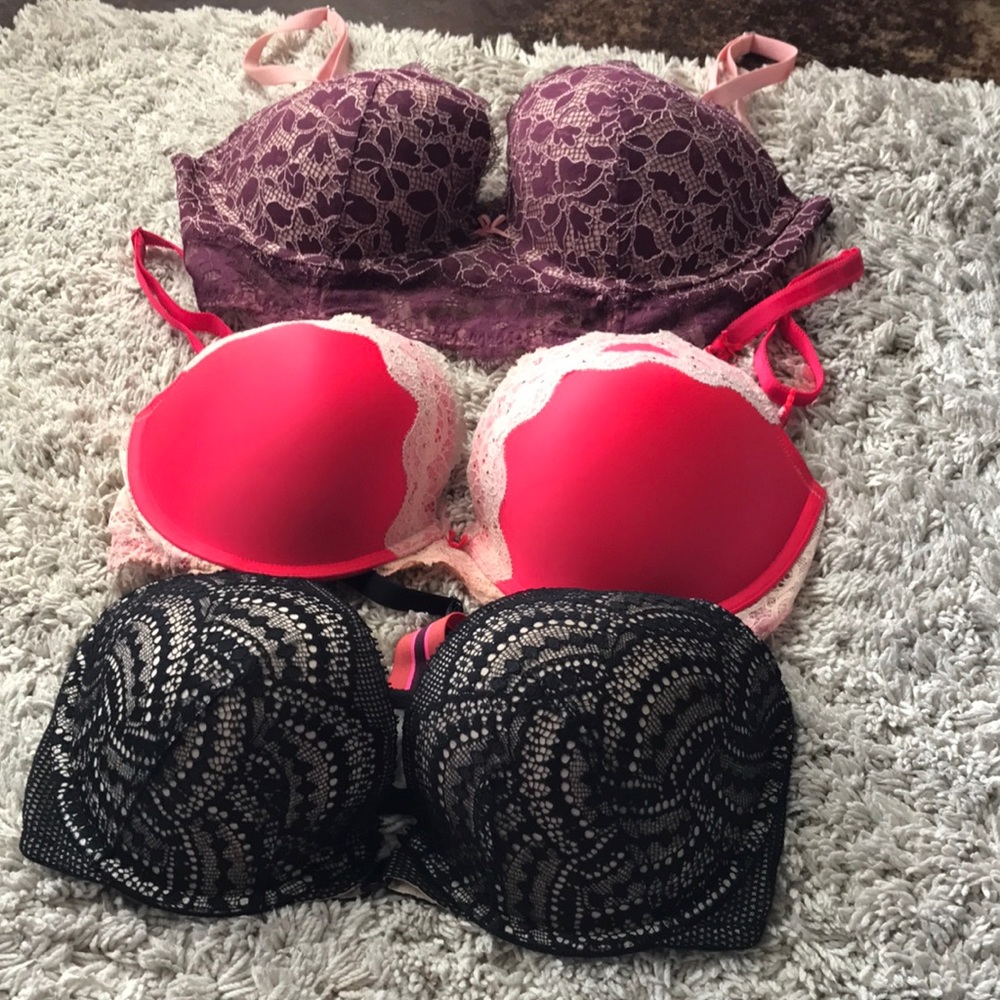 Victoria's Secret Bra's